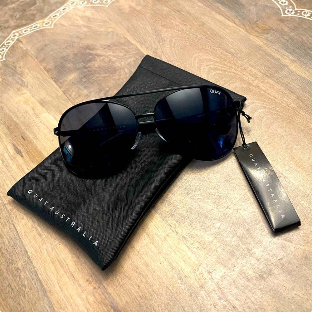 Quay Australia aviator sunglasses